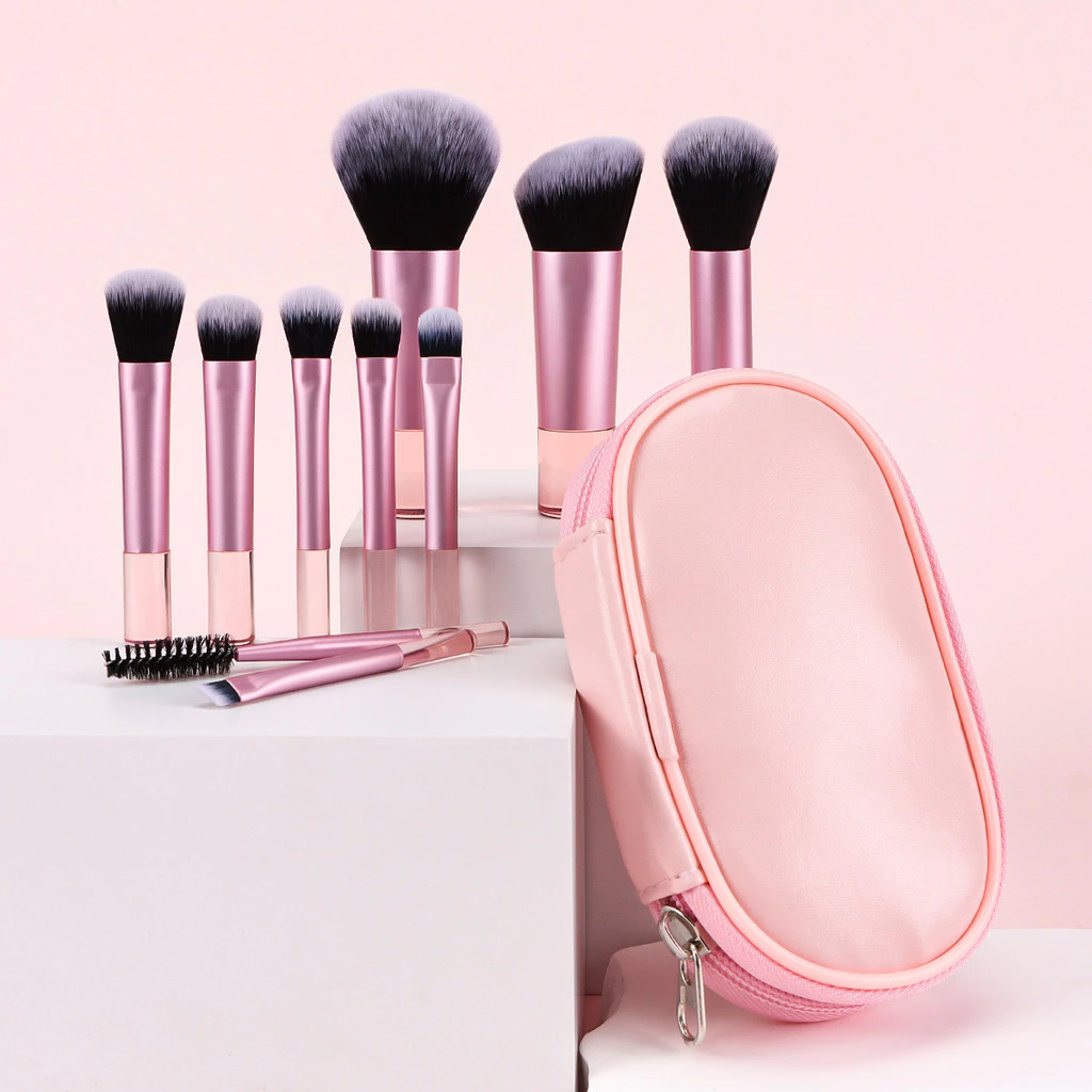 10pcs/set Makeup brush, free brush bag is a full set of travel essentials and easy to carry