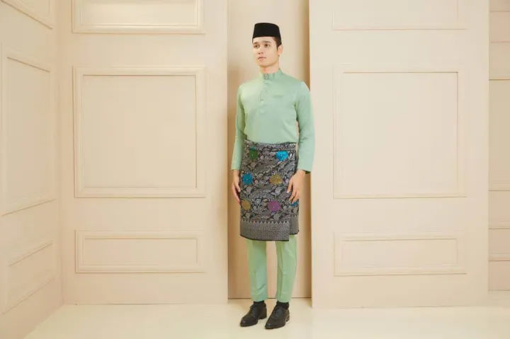 Baju Melayu Slim Fit(With Zip)Traditional Wear For Mens Pearl skin Satin Premium Quality