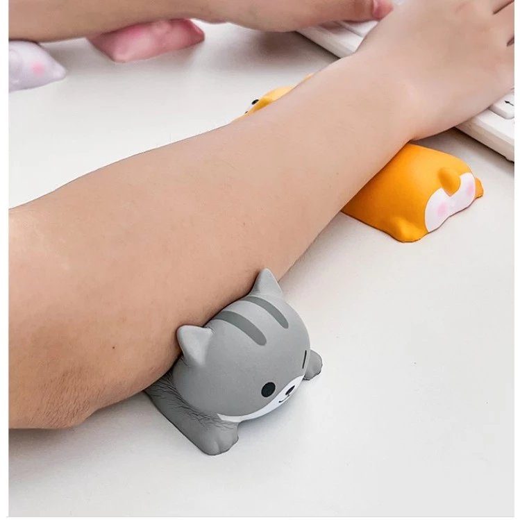 Cartoon Decoding Wrist Care Pad Mouse Pad Keyboard Pad Bracket 3D Creative Decompression Venting Toy PU Slow Rebound Sponge Wrist