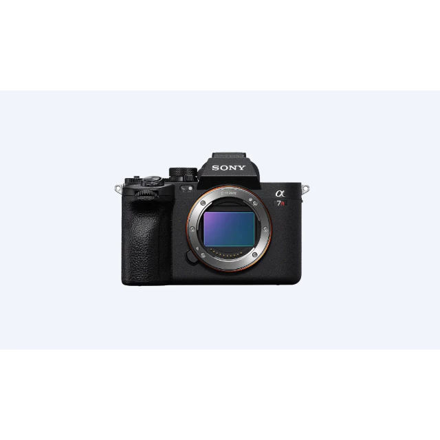 Sony ILCE-7RM5 α7R V full-frame high-resolution camera