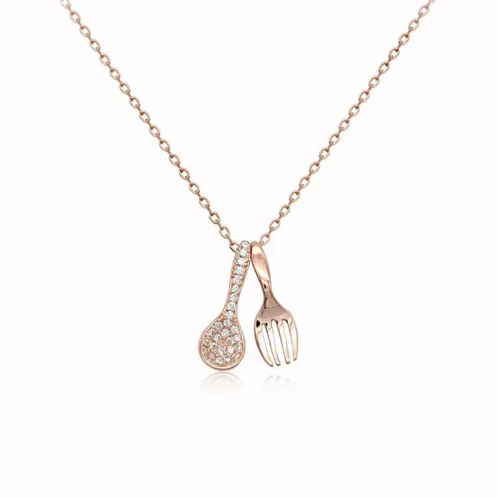 CHOMEL Singapore Clover necklace 18K for women no rusting rantai leher perempuan chain cute diamond pendant 项链女韩版ins