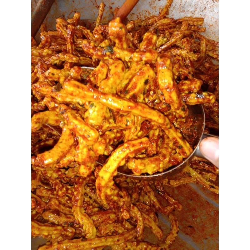 Dry Seblak Crackers, Spicy Seblak Crackers (Concrete Root) with Lime Leaves 1kg