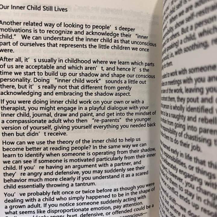 Read People like a Book by Patrick King How to Analyze, Understand, and Predict People’s Emotions, Thoughts