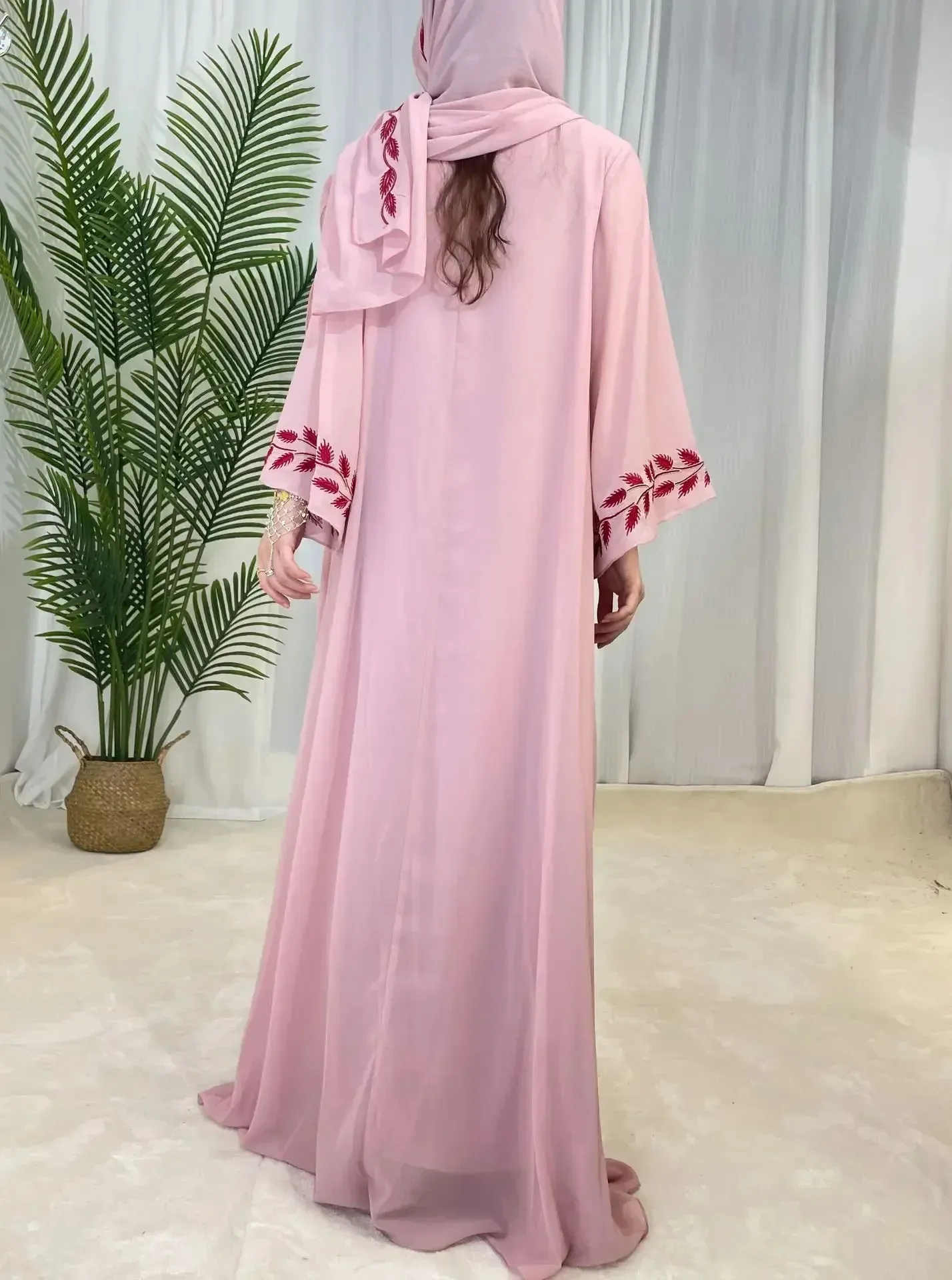 Abaya Muslim Eid untuk Wanita Pakaian Sulaman dengan Tudung Set 2 Keping Dubai Arab Jubah Panjang Maghribi Abaya Kaftan Tudung Cantik