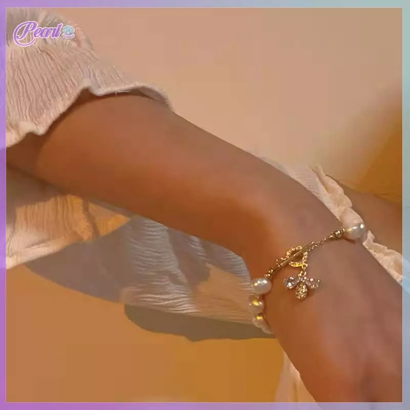 New Luxury Baroque Freshwater Pearl Bracelet Niche High Sense Zircon Bee Pendant Luxury Bracelet For Women Gift Hot