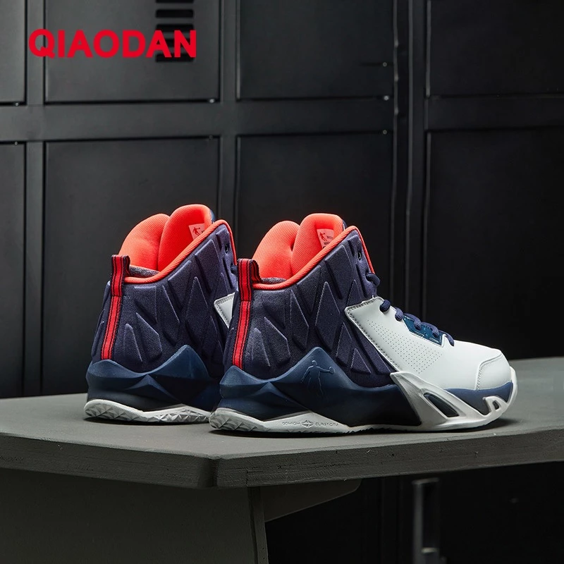 Qiaodan Men Basketball Shoes Comfortable Soft Lightweight Synthetic Leather Anti-slip XM1570145