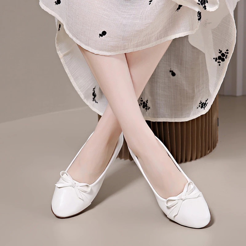 Atikota Classic Bowknot Versatile Round-Toe Women Flat Shoes