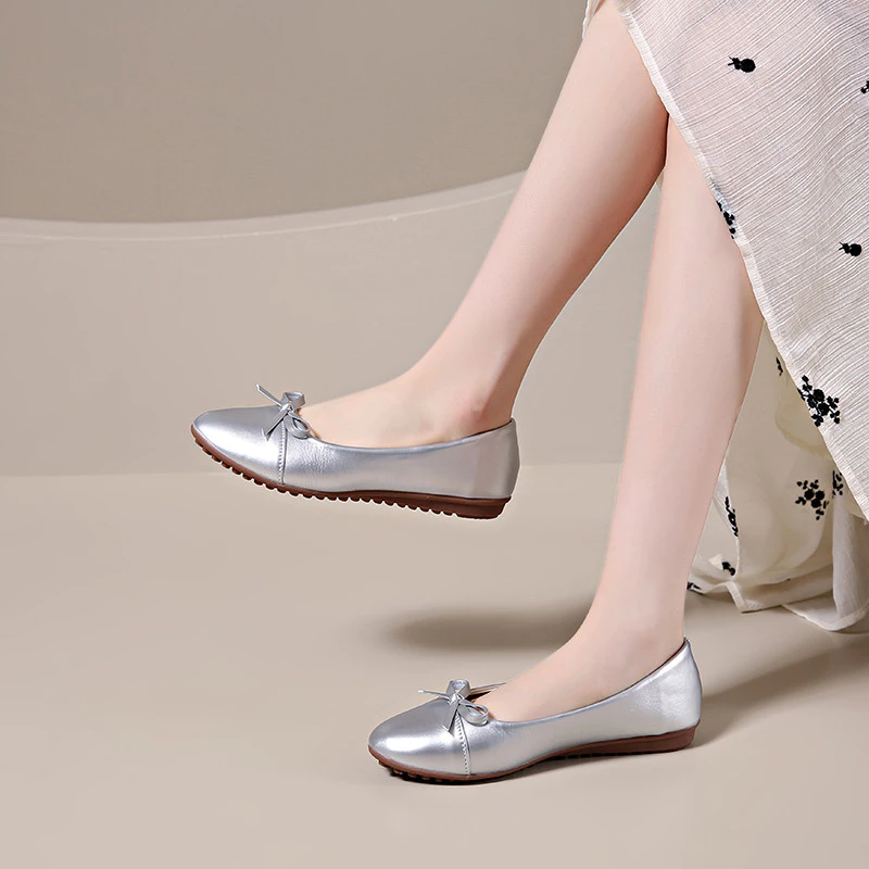 Atikota Classic Bowknot Versatile Round-Toe Women Flat Shoes