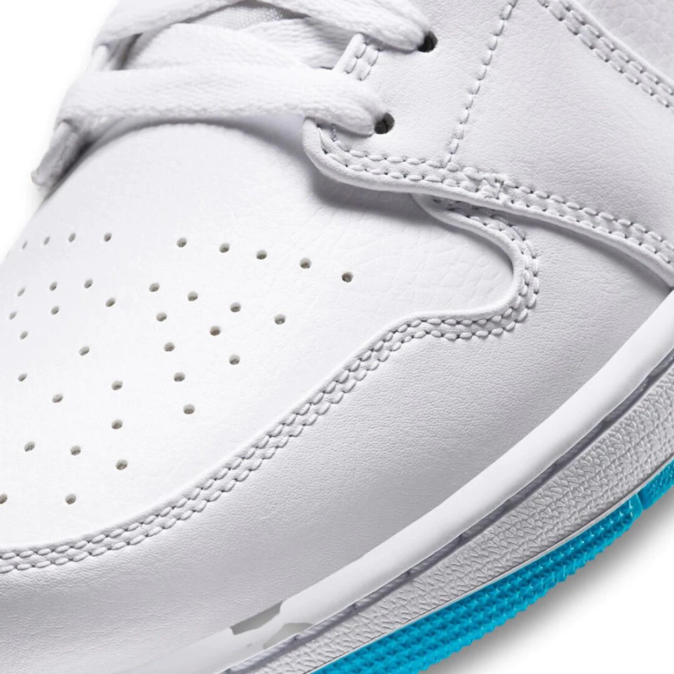 Jordan 1 Mid Laser Blue