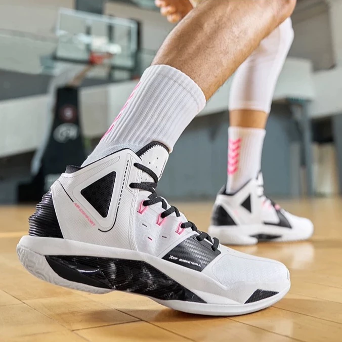 【XTEP】Qixi2.0 | Kasut Basketball Shoes Non slip Wear Resistant Sports Shoes High-top Shoes