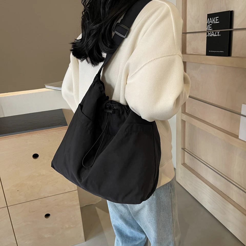 Nylon Crossbody Bag Women Large Capacity Sling Bag Perempuan Korean Shoulder Bag Fashion