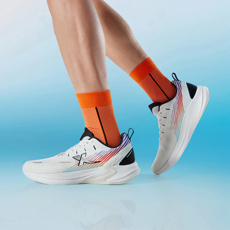 XTEP Rebound Wear-Resistant Comfortable Men Running Shoes