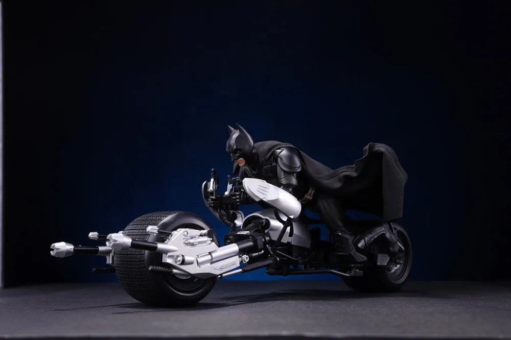 MODOKING DC Batman BATPOD Bruce Wayne Justice League The Dark Knight Action Figure SDARK KNIGHT TRILOGY Collection Model Toy Gif