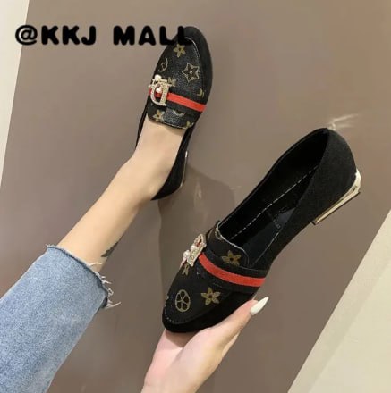 Women's flat-toed doll shoes made of soft and comfortable leather, super hot, code qv19