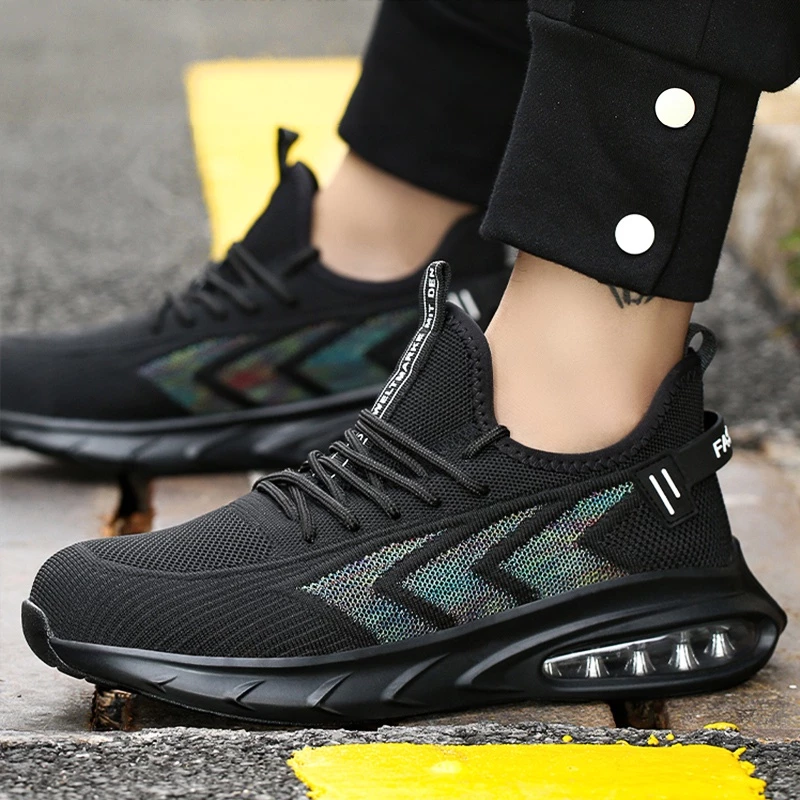 Tulldent Men Safety Shoes Steel Toe Cap Anti-smashing Anti-piercing Breathable Air cushion bottom in Black